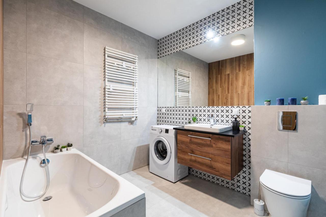 Project Comfort Apartament Stalowa 27/12 Warszawa Apartman Kültér fotó